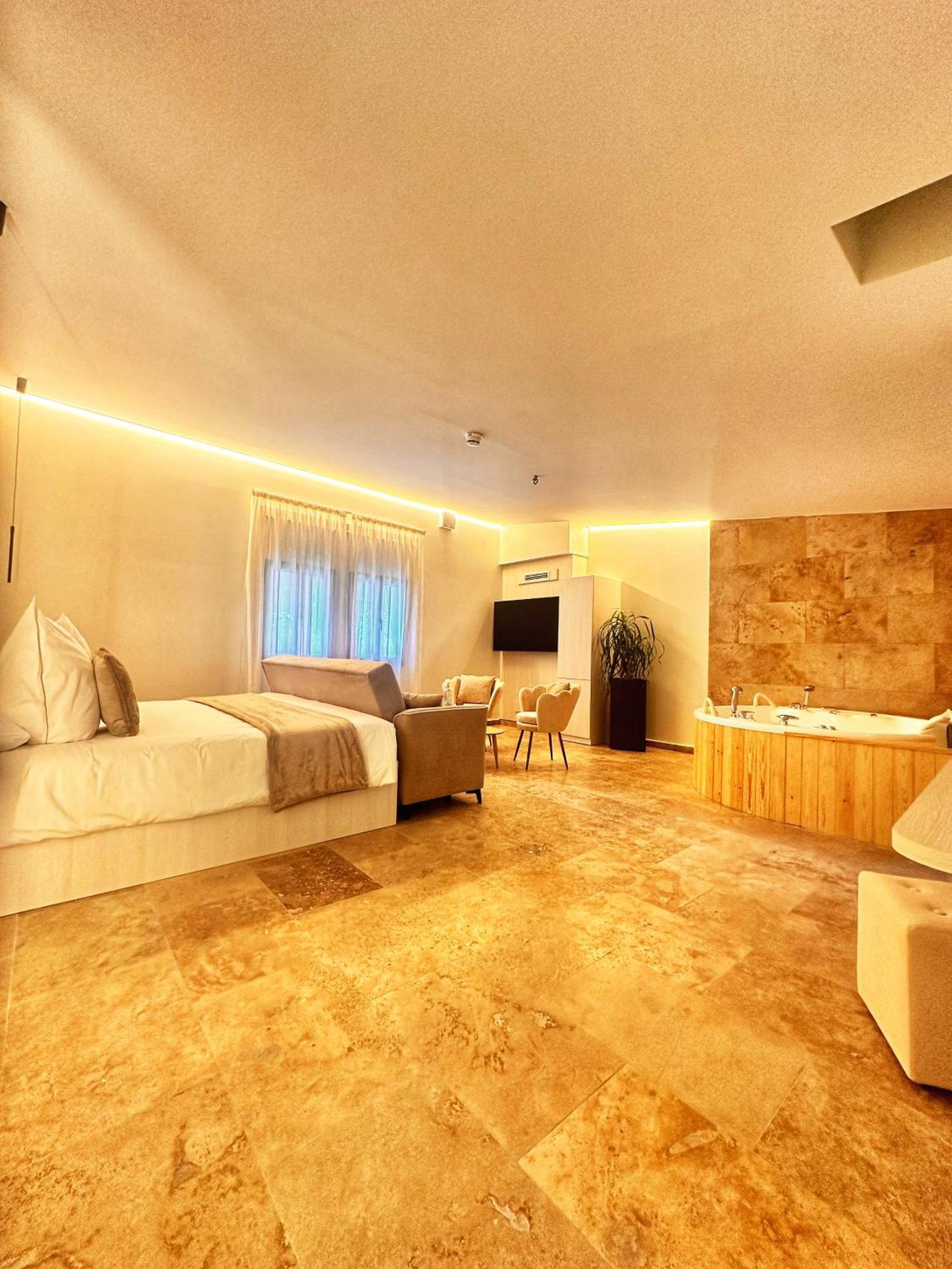 Boutique Hotel Comtal Empuries Roses Luaran gambar