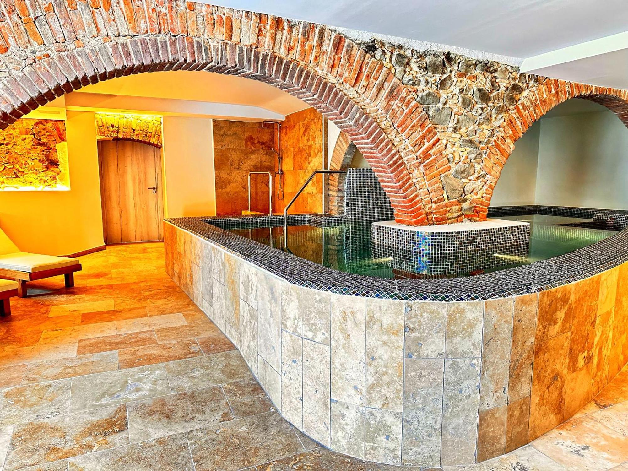 Boutique Hotel Comtal Empuries Roses Luaran gambar